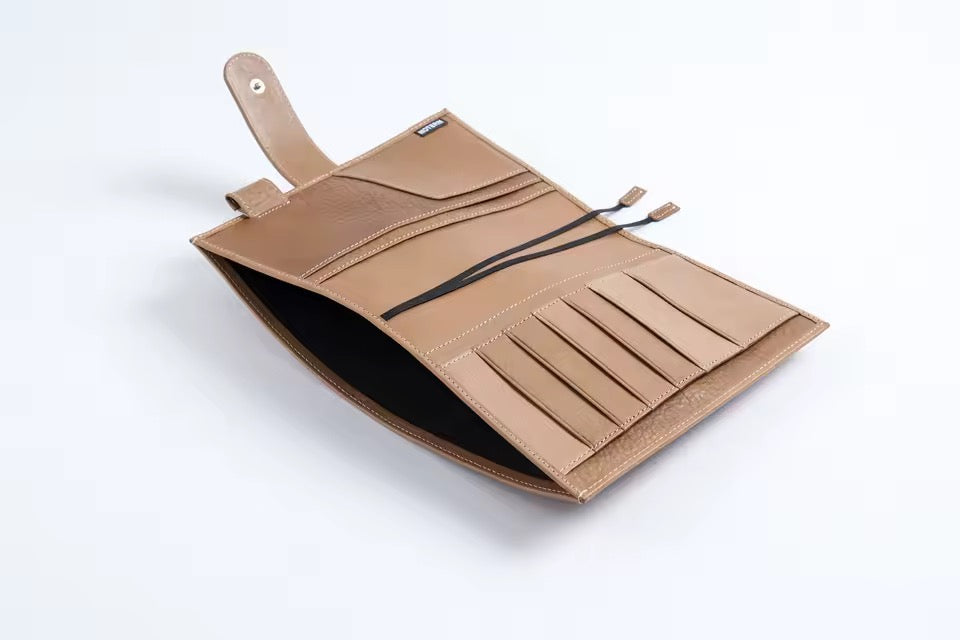 Moterm B6 Slim Full Grain Veg Tanned leather cover