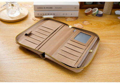 Moterm Full Grain Vegetable Tanned Zip Weeks 2.0 cover