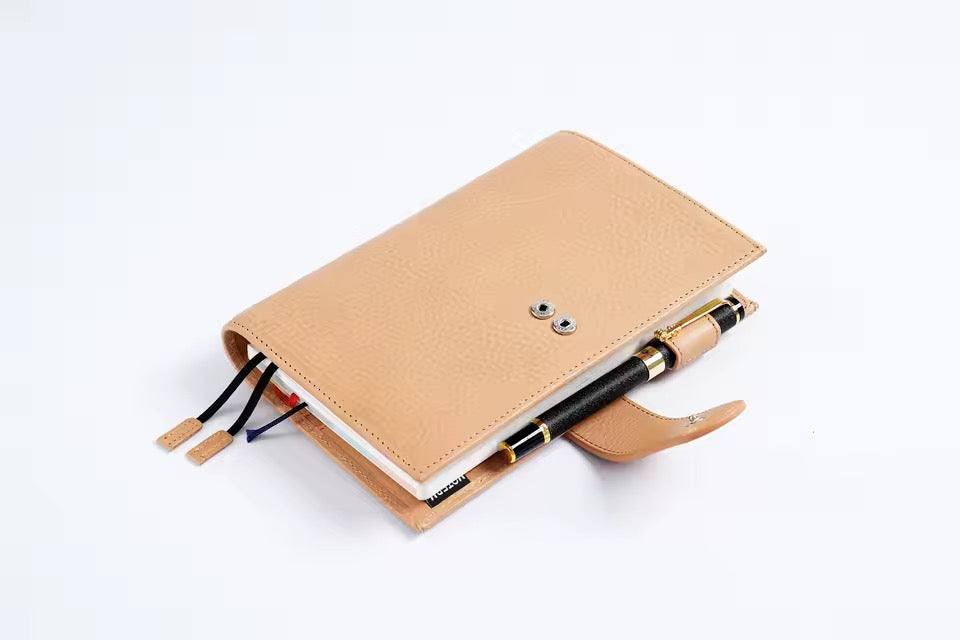 Moterm B6 Slim Full Grain Veg Tanned leather cover