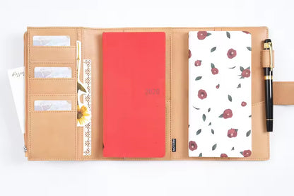Moterm Weeks Trifold Vegetable Tanned Leather Planner Cover