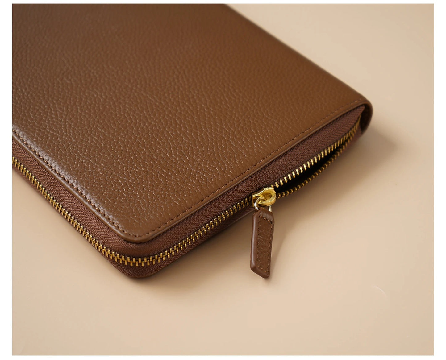 Moterm B6 Zip Cover with Back Pocket