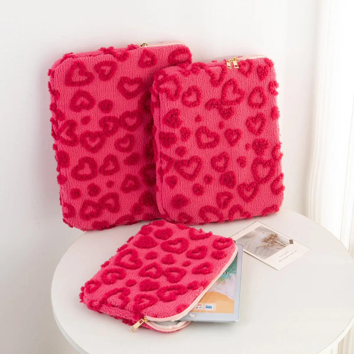 Heart fuzzy Laptop/tablet Sleeve Carrying Case