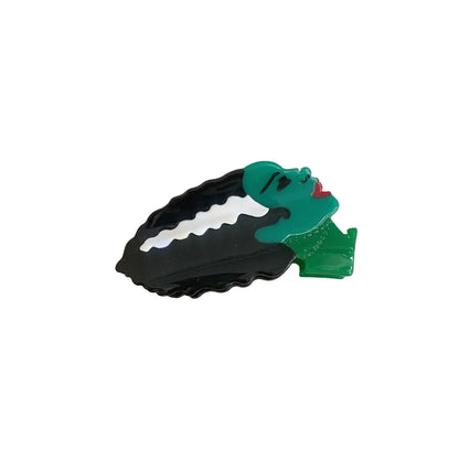 Poison apple hair claw clip