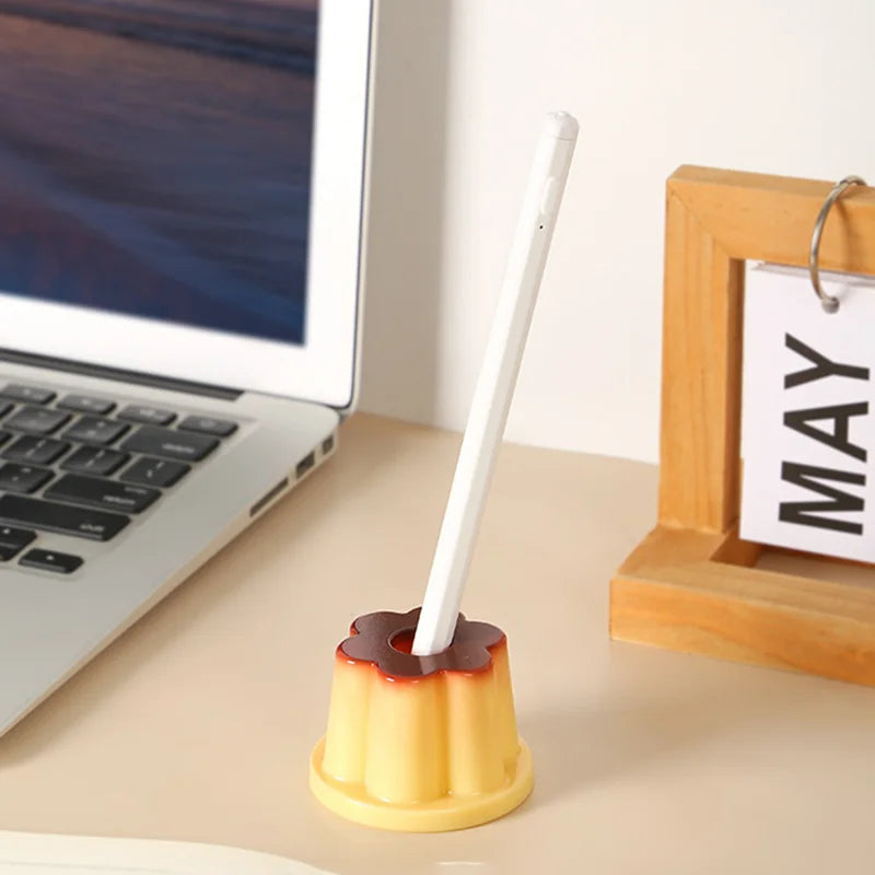 Flan Pencil Holder