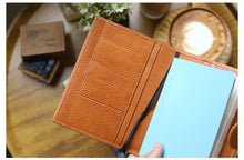 Load image into Gallery viewer, Moterm A6 Full Grain Vegetable leather Cover