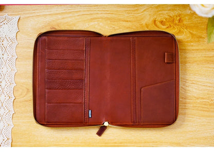 Moterm A5 full grain vegetable Leather Zip cover