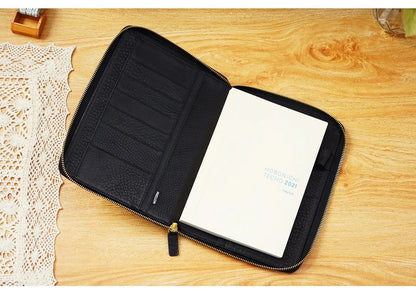 Moterm A5 full grain vegetable Leather Zip cover