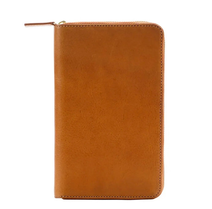 Moterm Full Grain Vegetable Tanned Zip Weeks 2.0 cover
