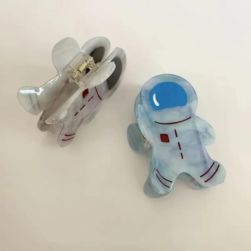 1 piece astronaut hair claw clip