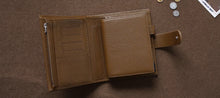 Load image into Gallery viewer, Moterm A7 leather journal Pocket Versa 3.0