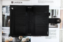 Load image into Gallery viewer, Moterm Companion Travel Journal cover